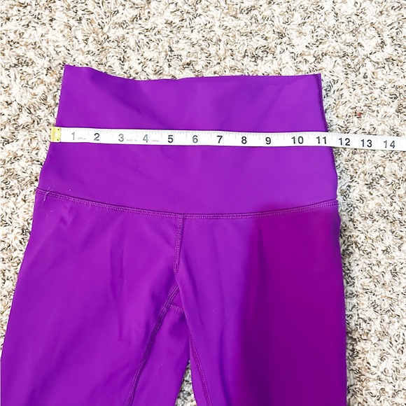 Lululemon Wunder Under Leggings - Size 4 - Picture 6 of 7